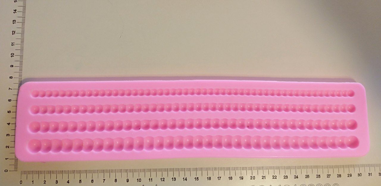 قالب مولد سیلکونی مروارید 4ردیفه متوسط ابعاد6در29 کد238